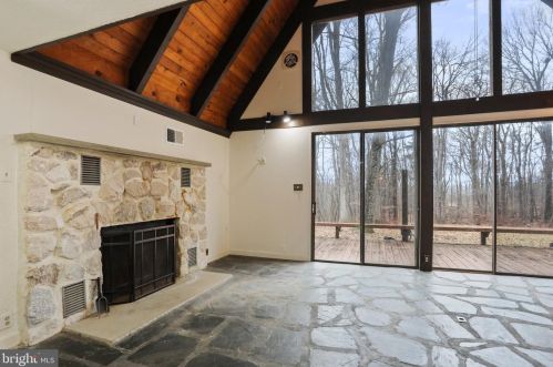 590 Wilson Ln, High View WV  26808 exterior