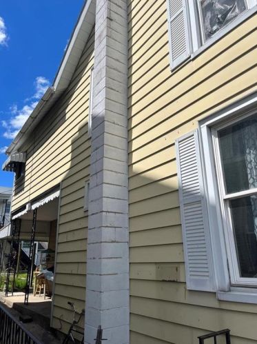 644 Lehigh St, Allentown, PA 18103-3224