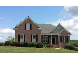 192 Huntington Trl, Hoschton, GA 30548-1393