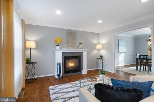 1 Fieldston Rd, Princeton NJ  08540-6415 exterior