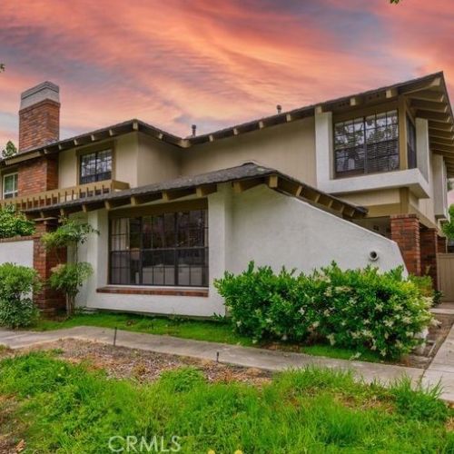 28 Yale Loop, Irvine, CA 92604-3619