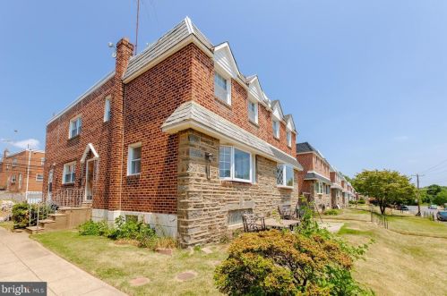 7424 Brous Ave, Philadelphia, PA 19152-4404