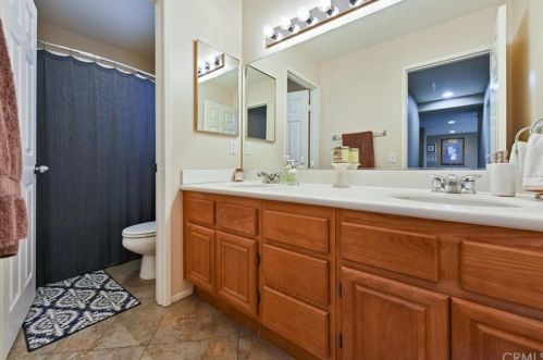 12372 Brianwood Dr, Riverside CA 92503-6754 exterior