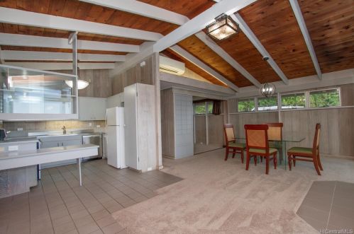 2370 Aina Lani Pl, Honolulu HI  96822-2025 exterior