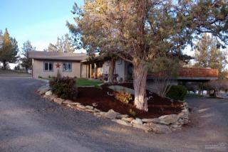 3521 Knob Hill Way, Prineville OR  97754-9012 exterior