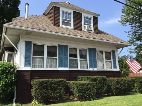 59 Jackson St, Warwick, RI 02888-2745