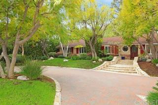 5343 Shirley Ave, Los Angeles CA  91356-2908 exterior