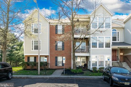 17 Kenwood Dr, Erial, NJ 08081-4206