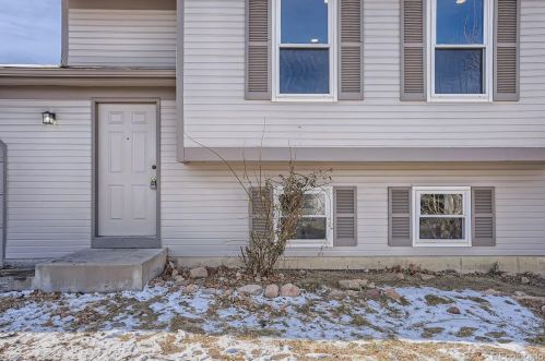 1887 Fundy Way, Aurora CO  80017-4628 exterior