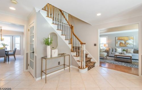 4 Golden Corner Way, Dover, NJ 07869-3490