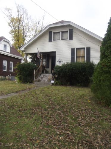 405 Forrer St, Cincinnati, OH 45215-3016