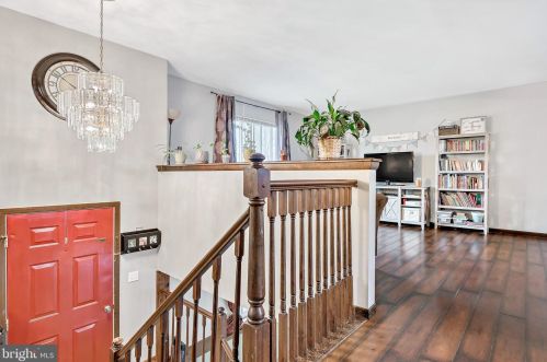 1300 Albany Rd, Harrisburg, PA 17112-1601