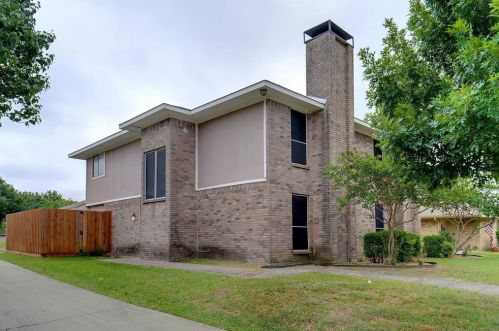 2414 Cordoba Dr, Carrollton, TX 75006-7890