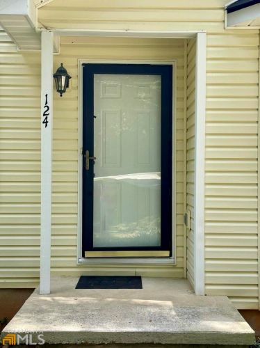 124 Ashland Dr, Stockbridge GA  30281-1769 exterior