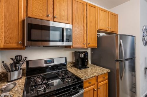 119 Elizabeth St, South Bound Brook, NJ 08880-1267