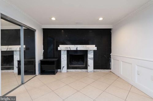 315 Valley Brook Dr, Silver Spring MD 20904-2955 exterior