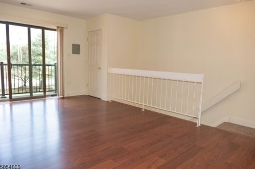 110 Westminster Pl, Flemington, NJ 08822-1816