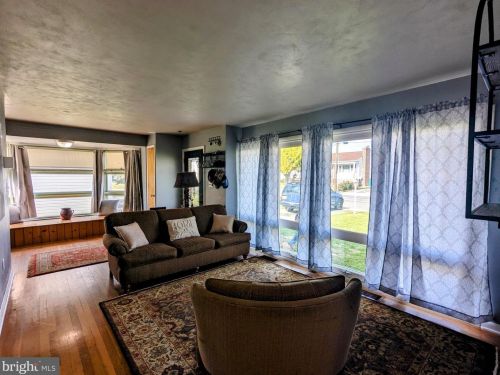 518 Diller Rd, Hanover PA  17331-4805 exterior