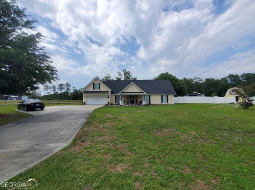 114 Eliza Ln, Pineora, GA 31312-7207