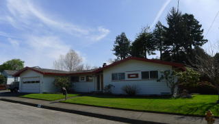 2914 Glenwood St, Eureka, CA 95501-3307