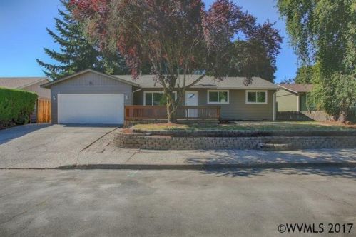 4682 Westlawn Ct, Salem, OR 97317-5541