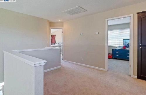 1688 Komenich Dr, Manteca, CA 95336-7023