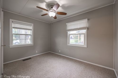 412 Cottage Row, Sycamore IL  60178-2107 exterior