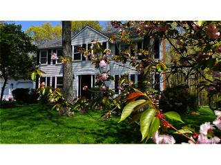 36 Stanley Rd, North Windham, CT 06280-1124