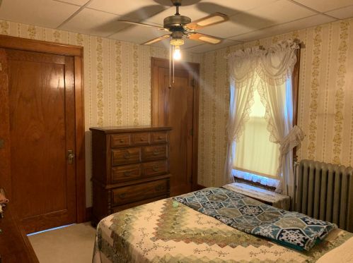 421 Locust St, Swygert IL  61764-2043 exterior