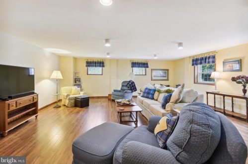 630 Westwood Dr, Aberdeen MD  21001-2335 exterior