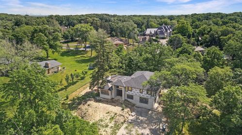 12035 90th Ave, Palos Park, IL 60464-1109