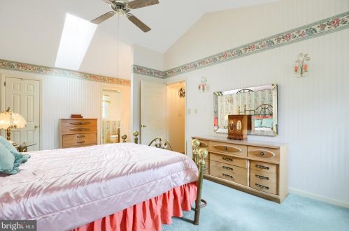 1542 Jefferson Ct, Lancaster PA  17602-1244 exterior