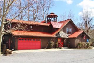 381 Walnut St, Dunlap, TN 37327-3714