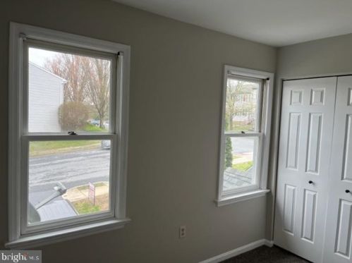 833 Marjory Ter, Lancaster PA  17603-5866 exterior