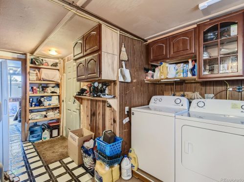 418 Willow Dr, Denver CO  80603-5761 exterior