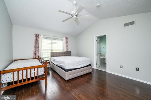 80 Shrewsbury Pl, Princeton NJ  08540-0063 exterior