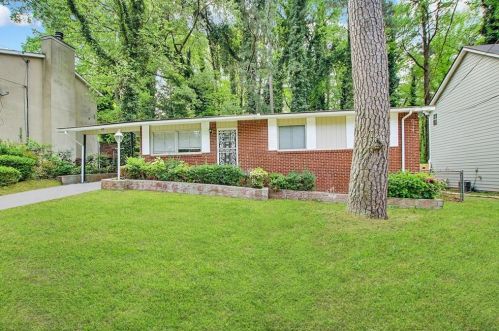 2848 Baker Ridge Dr, Atlanta GA  30318-7227 exterior