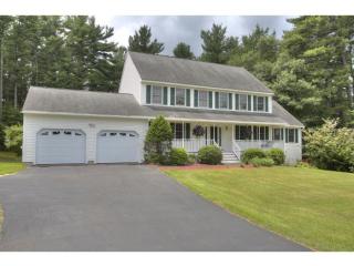 10 Fineview Rd, Windham, NH 03087-1601