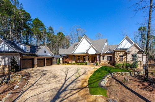 4625 Moore Rd, Suwanee, GA 30024-1956