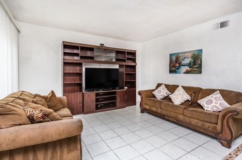 967 Citron St, Anaheim, CA 92805-1708