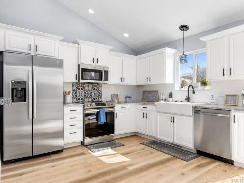 128 Cellini Dr, Pueblo CO  81007-6377 exterior