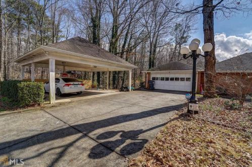 764 Sugar Hl Ln, Conyers GA  30094-3741 exterior