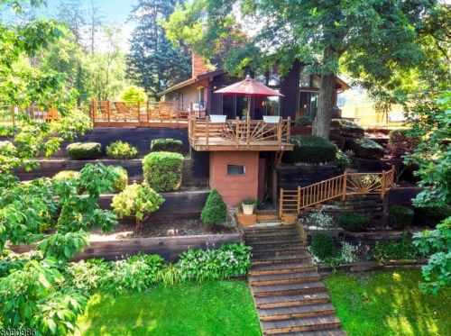 28 Riverview Ave, Columbia, NJ 07832-2029