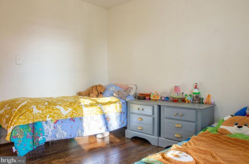 19201 Cardinal Heights Rd, Triangle VA  22172-2406 exterior