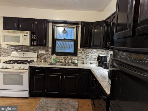 1012 Broadway, Hanover PA 17331-2500 exterior