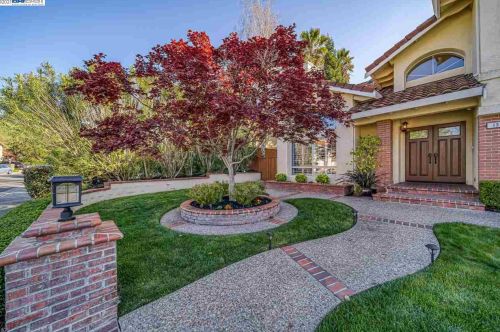 13 Carson Ct, San Ramon, CA 94582-5541