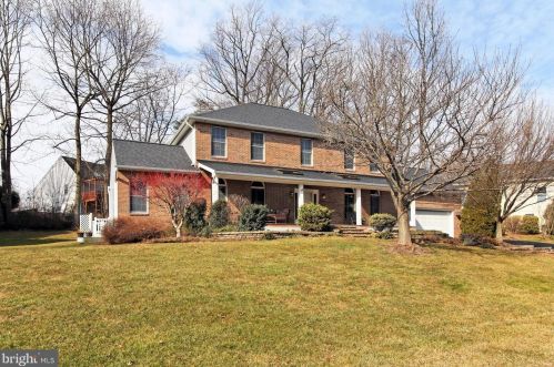 13005 Feldspar Ct, Clifton, VA 20124-0951