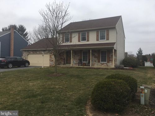 922 Pinetree Way, Lancaster, PA 17601-6608