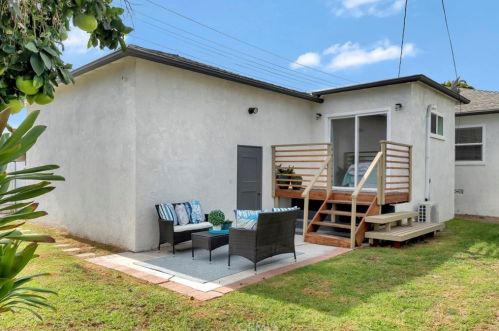 16720 Falda Ave, Torrance CA  90504-1736 exterior