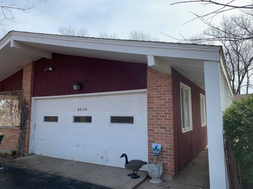 6210 Robin Ln, Bull Valley, IL 60014-6415